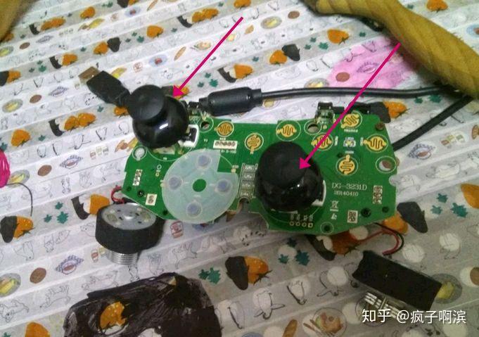 手机游戏手柄什么店里有卖_在手机店里能买游戏手柄吗_手机店有卖游戏手柄的
